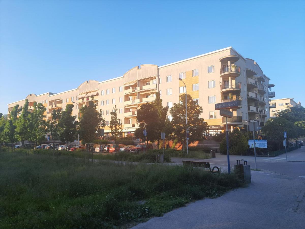 Sloneczny Apartament Bluszczanska Apartment Varşovia Exterior foto