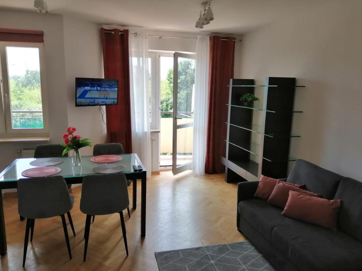 Sloneczny Apartament Bluszczanska Apartment Varşovia Exterior foto